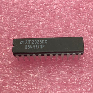 AM2925DC - AMD - IC,CPU SYSTEM CLOCK GENERATOR,BIPOLAR,DIP,24PIN,CERAMIC