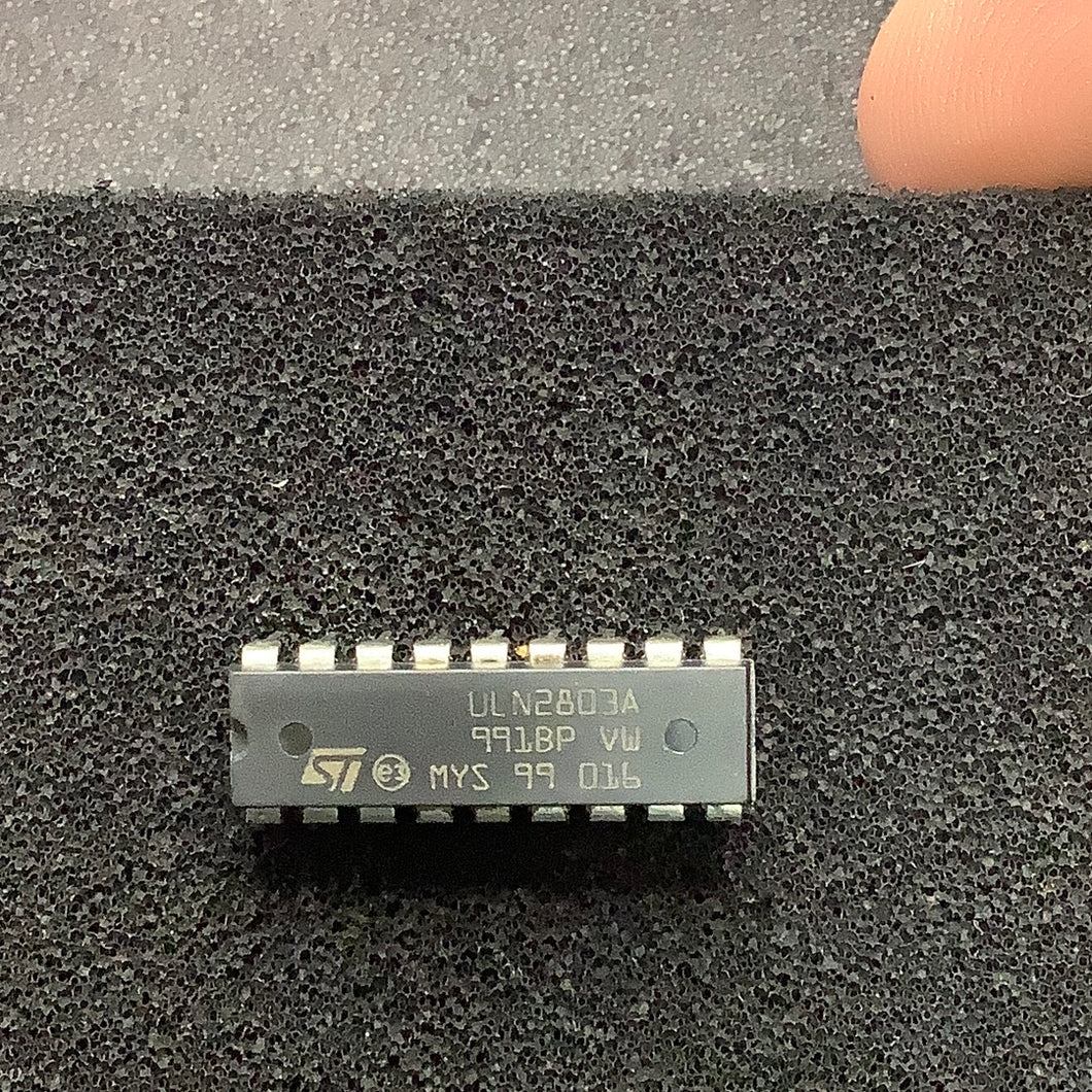 ULN2803A - ST - Transistor Array, Darlington NPN 50 Volt 0.5 Amp 18-Pin PDIP