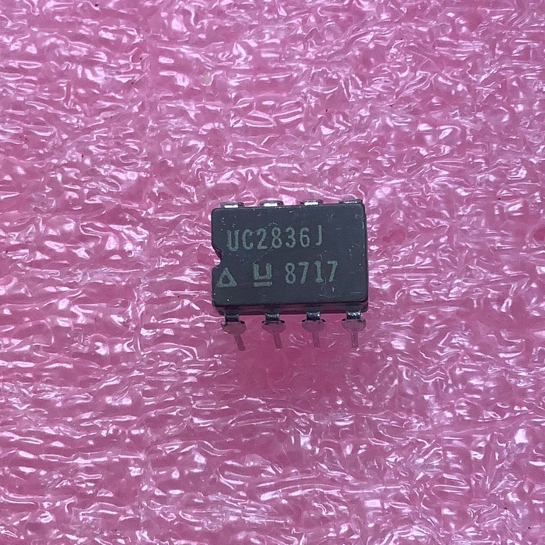 UC2836J - UNITRODE - 36-V, adjustable linear voltage regulator