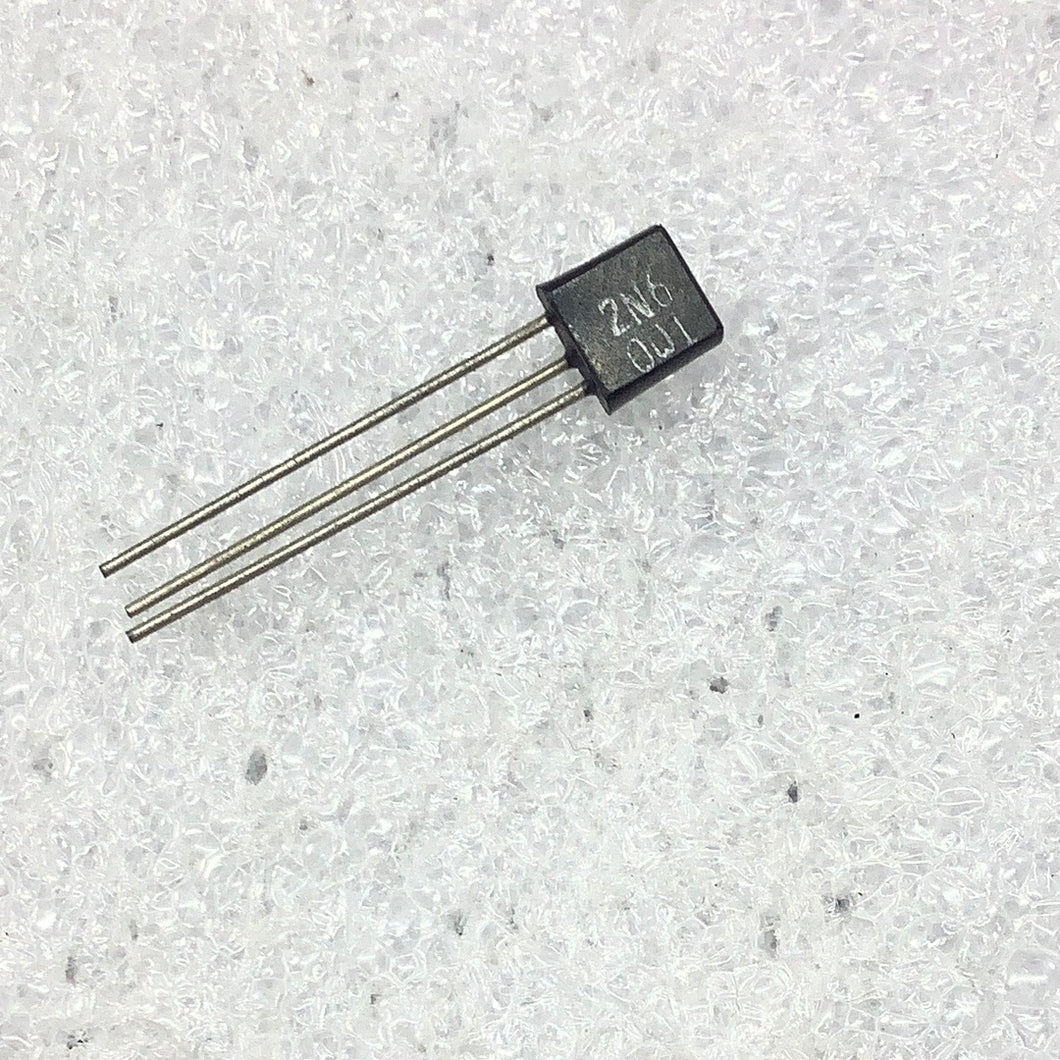 2N6001 - Silicon PNP Transistor