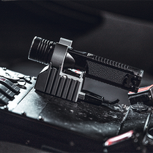 Load image into Gallery viewer, STINGER 2020 120/12V W/ HOLDER