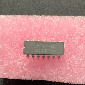 MC1741L - MOTOROLA - Op Amp