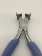 Load image into Gallery viewer, Q-1228-52 - EXCELTA - 52 PIN Pliers, IC Insertion-Extraction TOOL 13/16" Wide Head
