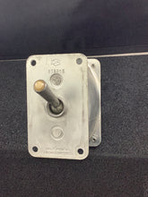 Load image into Gallery viewer, 8782K5 - CUTLER HAMMER - Heavy Duty Toggle Switch SPDT
