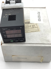 Load image into Gallery viewer, P21102100 - SIMPSON - Phoenix II Series PID CURRENT/VOLT RELAY OUTPUT CONTROLER
