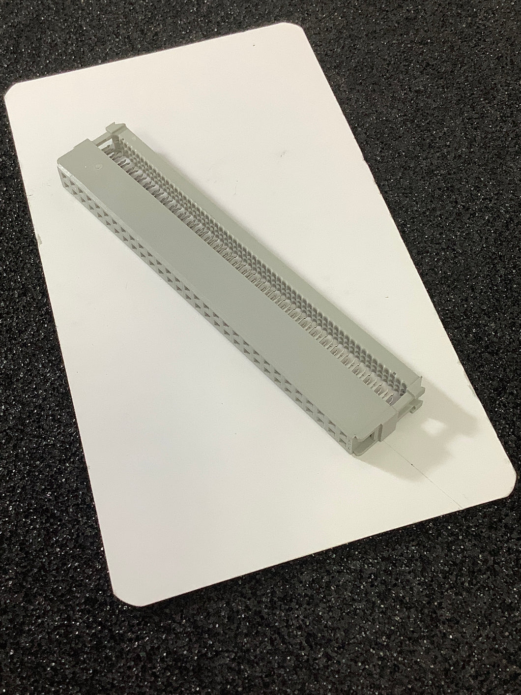 1-111634-1 - AMP - IDS60, Ribbon Cable Connector