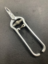 Load image into Gallery viewer, 22310 - CLAUSS - CLAUSS # 86 1/2S,  6.5&quot; Wire Cutter with One Blade Serrated.
