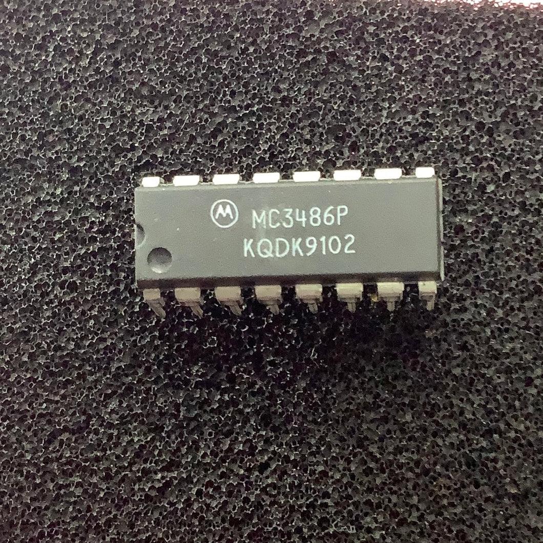 MC3486P - MOTOROLA - RS-422 Interface IC Quad Line