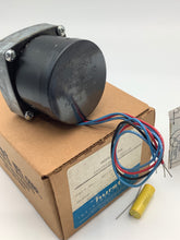 Load image into Gallery viewer, 3202-007 - HURST - MOTOR, PA Series, 115V 2RPM,174 oz-in Torque
