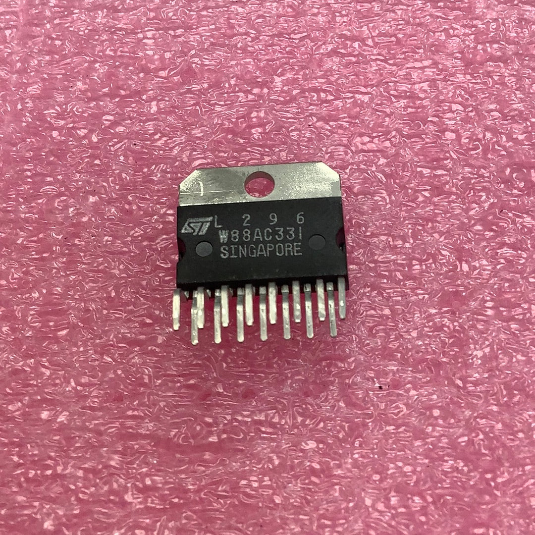 L296 L296 - ST - Buck Switching Regulator IC Positive Adjustable 5.1V 1 Out