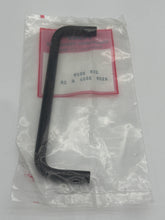 Load image into Gallery viewer, 8189-1032-A-24 - RAF - HANDLE ALUM BLACK MTG CTR 5.5"-10-32
