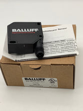 Load image into Gallery viewer, BOS-26K-PA-1HC-S4-C - BALLUFF - Photo-electric sensor / switch with diffuse triangulation sensing + background suppression + LED beam
