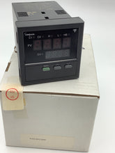 Load image into Gallery viewer, P21301300 - SIMPSON - Digital Panel Meter THERMOCOUPLE/RTD IN 4-20 MA OUTPUT
