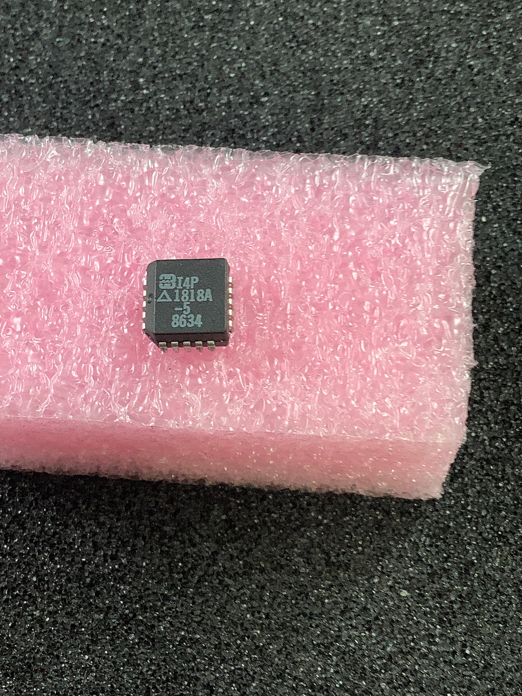 HI4P1818A-5 - HARRIS - Programmable Logic IC