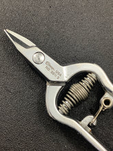 Load image into Gallery viewer, 22310 - CLAUSS - CLAUSS # 86 1/2S,  6.5&quot; Wire Cutter with One Blade Serrated.
