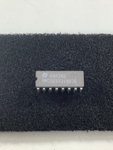 MM70C97J/883B - NSC - Tri-state hex buffer