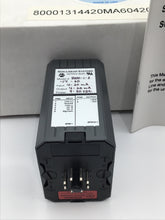 Load image into Gallery viewer, 8000-1-3-14-60 - NON LINEAR - (4-20MA) (4-20 MA) SIGNAL CONDITIONER
