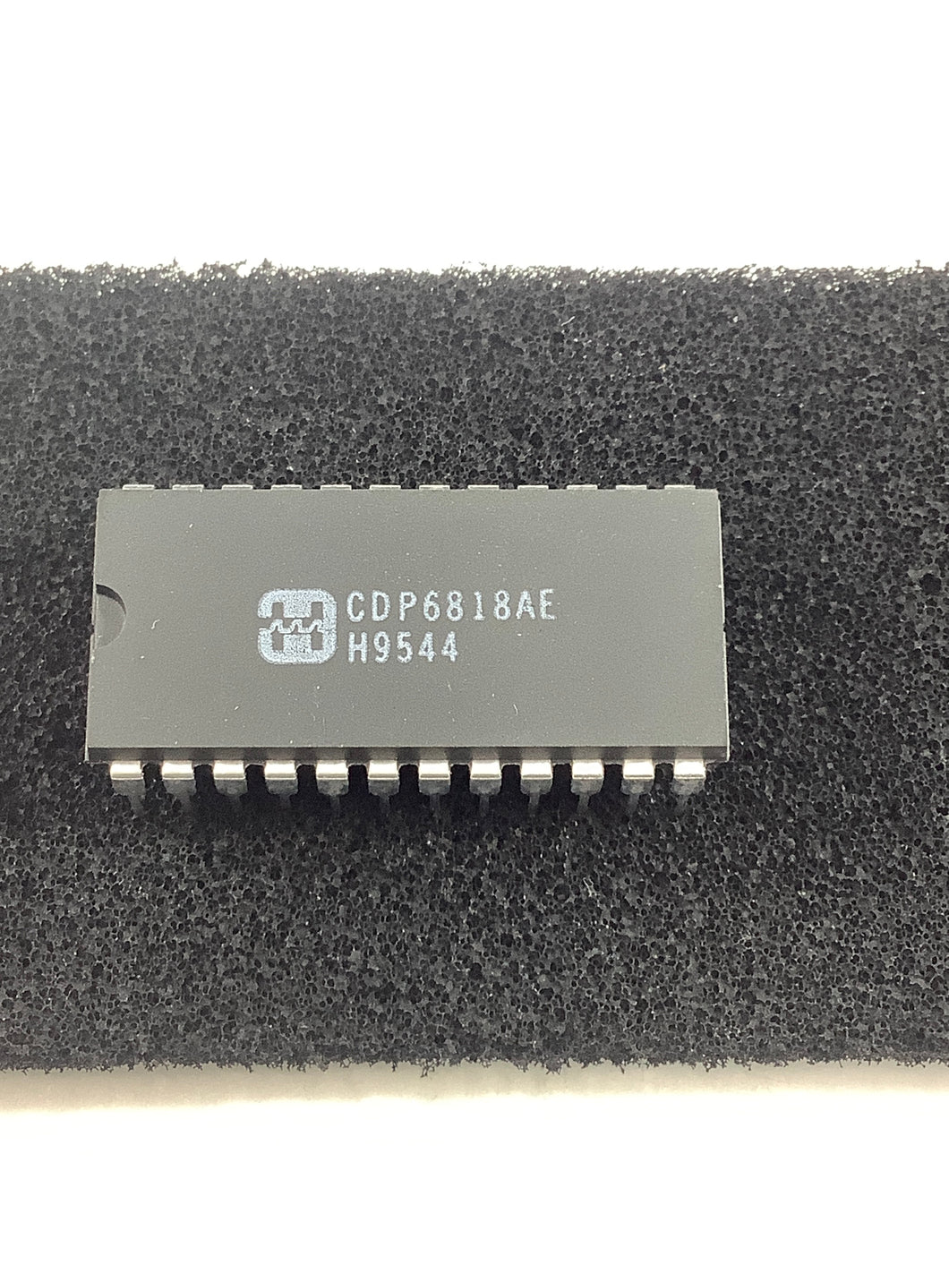 CDP6818AE - HARRIS - CMOS Real-Time Clock