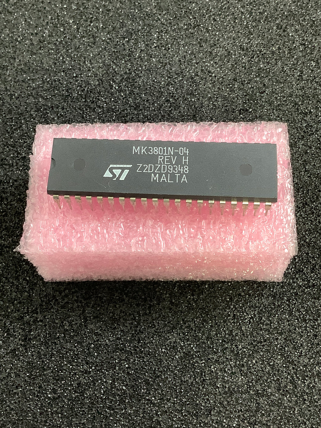 MK3801N-04 - ST - SERIAL TIMER INTERRUPT CONTROLLER