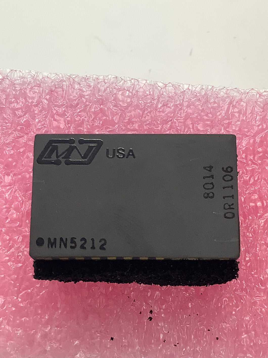 MN5212 - Micro Networks - 12-Bit MILITARY AID CONVERTERS