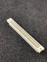 Load image into Gallery viewer, P196B32RA0A00Z1 - FCI - 64 POS EURO DIN CONNECTOR
