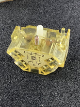 Load image into Gallery viewer, 9001KA1-SERIES-H - SQUARE D - CONTACT BLOCK N.O.,N.C. Class 9001, TYPE KA-1, Series H,
