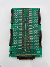Load image into Gallery viewer, 2IOM32 - POTTER &amp; BRUMFIELD - 32 CHANNEL MOUNTING BOARD
