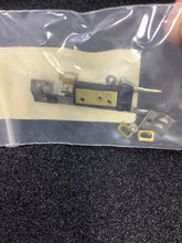 Load image into Gallery viewer, 7271 - AMERICAN BEAUTY - Replacement Terminal
