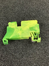 Load image into Gallery viewer, 870-687 - WAGO - Terminal Block Connector 3 Position Ground, Earth Green, Yellow 12-28 AWG
