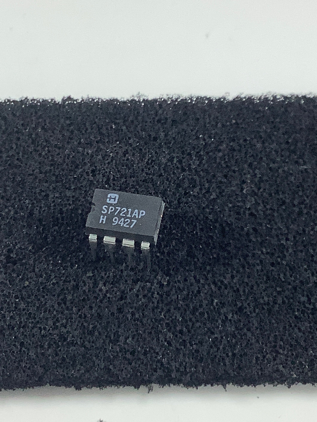 SP721AP - HARRIS - ELECTRONIC PROTECTION ARRAY FOR ESD AND OVER-VOLTAGE PROTECTION