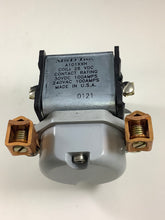 Load image into Gallery viewer, A101XXH-28VDC - MSD - 100 AMP SPST NO. CLOSED RELAY 28VDC COIL
