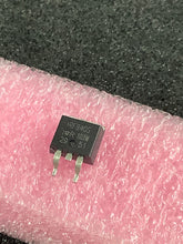 Load image into Gallery viewer, IRF840S - IR - N-Channel 500 V 8A (Tc) 3.1W (Ta), 125W (Tc) Surface Mount TO-263 (D2PAK)
