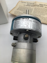 Load image into Gallery viewer, 33VM2-18-T2 - MICRO SWITCH - Low Inertia Permanent Magnet DC(PMDC) Servomotor, 24VDC
