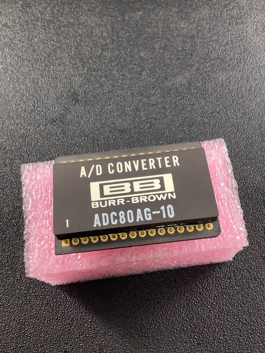 ADC80AG-10 - BURR BROWN - GENERAL PURPOSE ANALOG-TO-DIGITAL CONVERTER