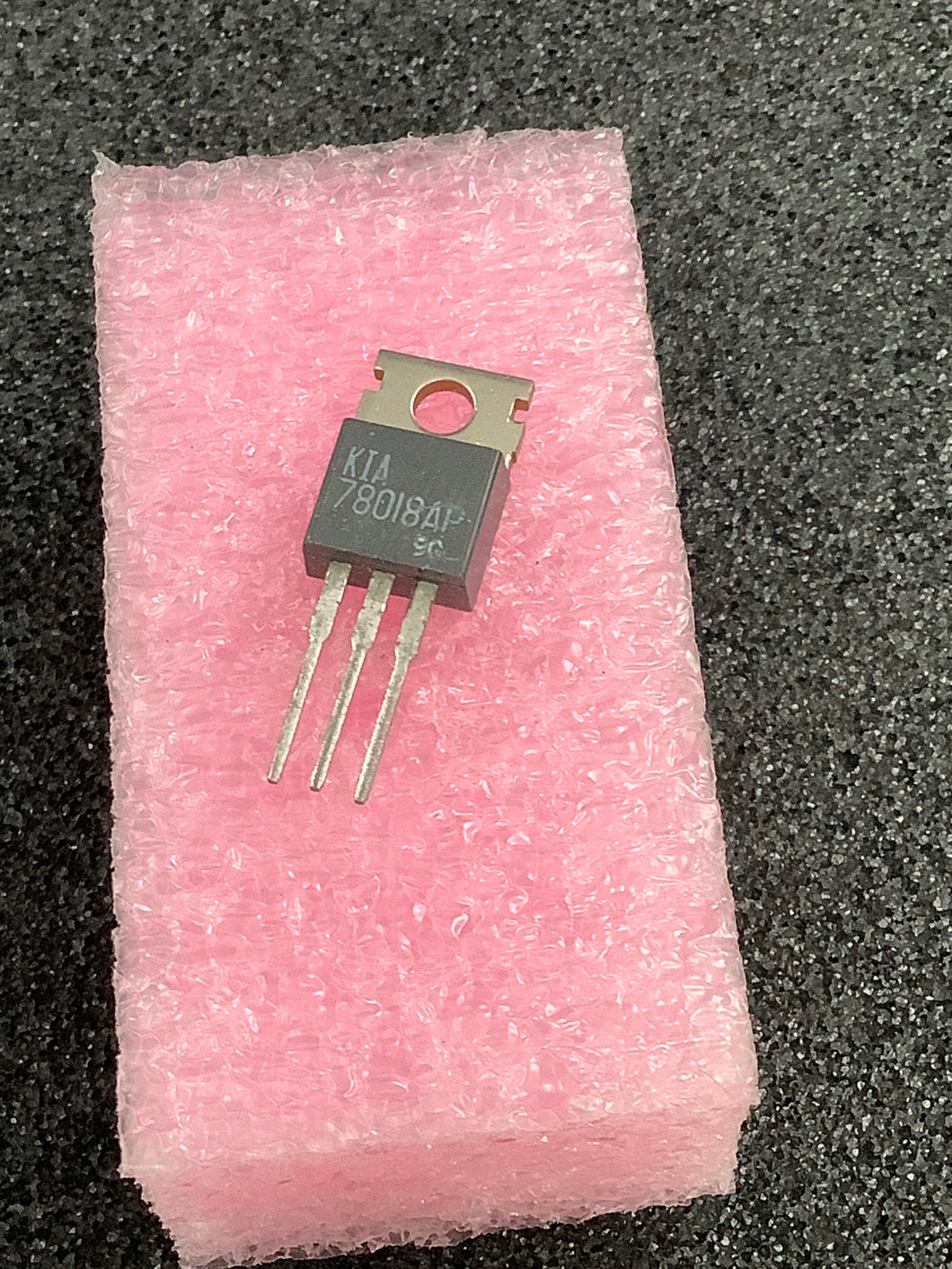 KIA78018AP -  - 1.5A Fixed 18V Positive Voltage Regulator