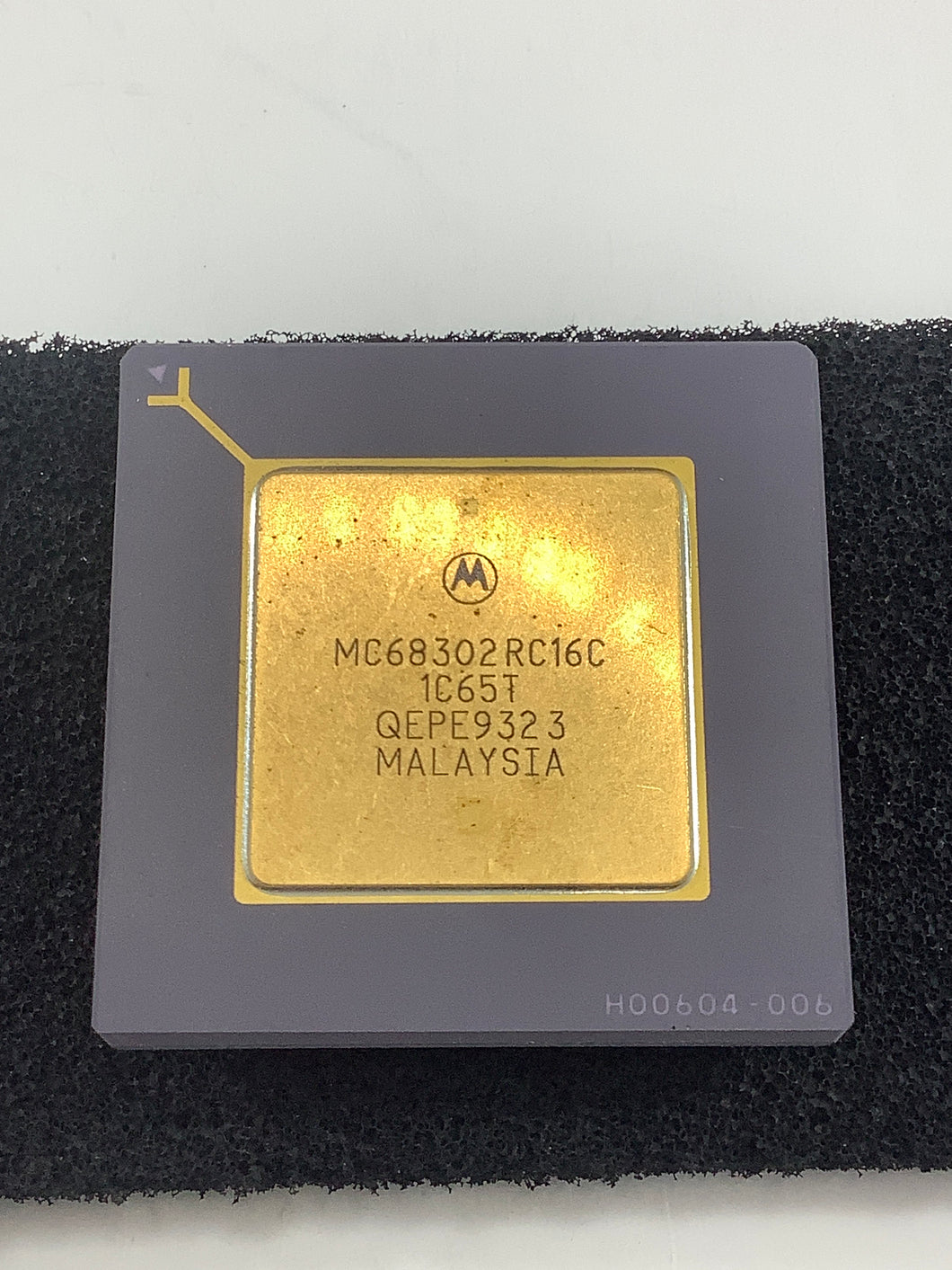 MC68302RC16C - MOTOROLA -  M68000 Microprocessor IC M683xx 1 Core, 8/16-Bit 16MHz 132-PGA