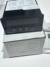Load image into Gallery viewer, Y860-00-0-VF1 - YOKOGAWA - DIGITAL  ANALOG to FREQ. CONVERTER, Red LED display, 85~264 VAC, 90~370 VDC
