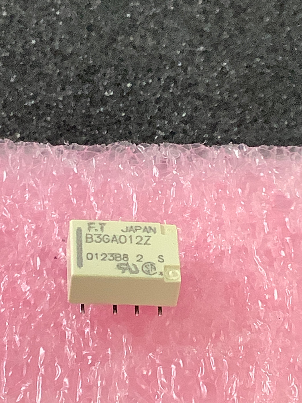 FTRB3GA012Z - FUJITSU - Low Signal Relays - PCB MINI RELAY 12VDC  
2 Form C (DPDT-NO, NC)