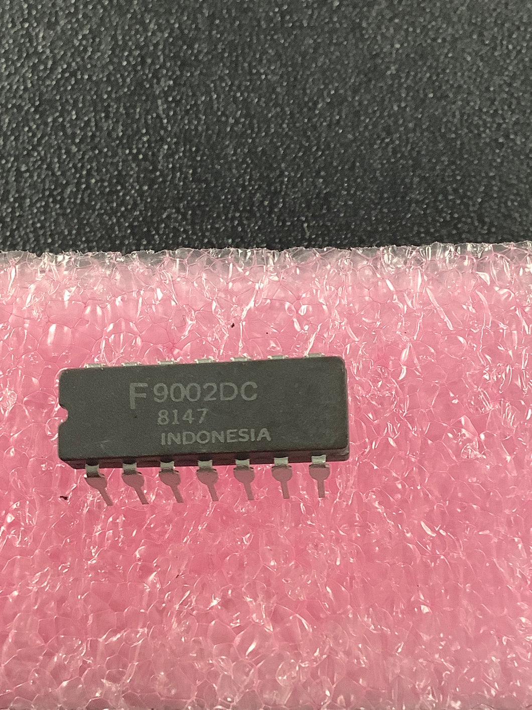 9002DC - FAIRCHILD - Nand Gate Quad 2-Input