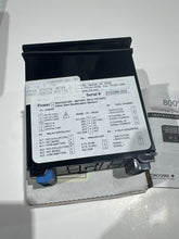 Load image into Gallery viewer, Y880-00-0-FR - YOKOGAWA - DIGITAL COUNTER, Red LED display, 85~264 VAC, 90~370 VDC
