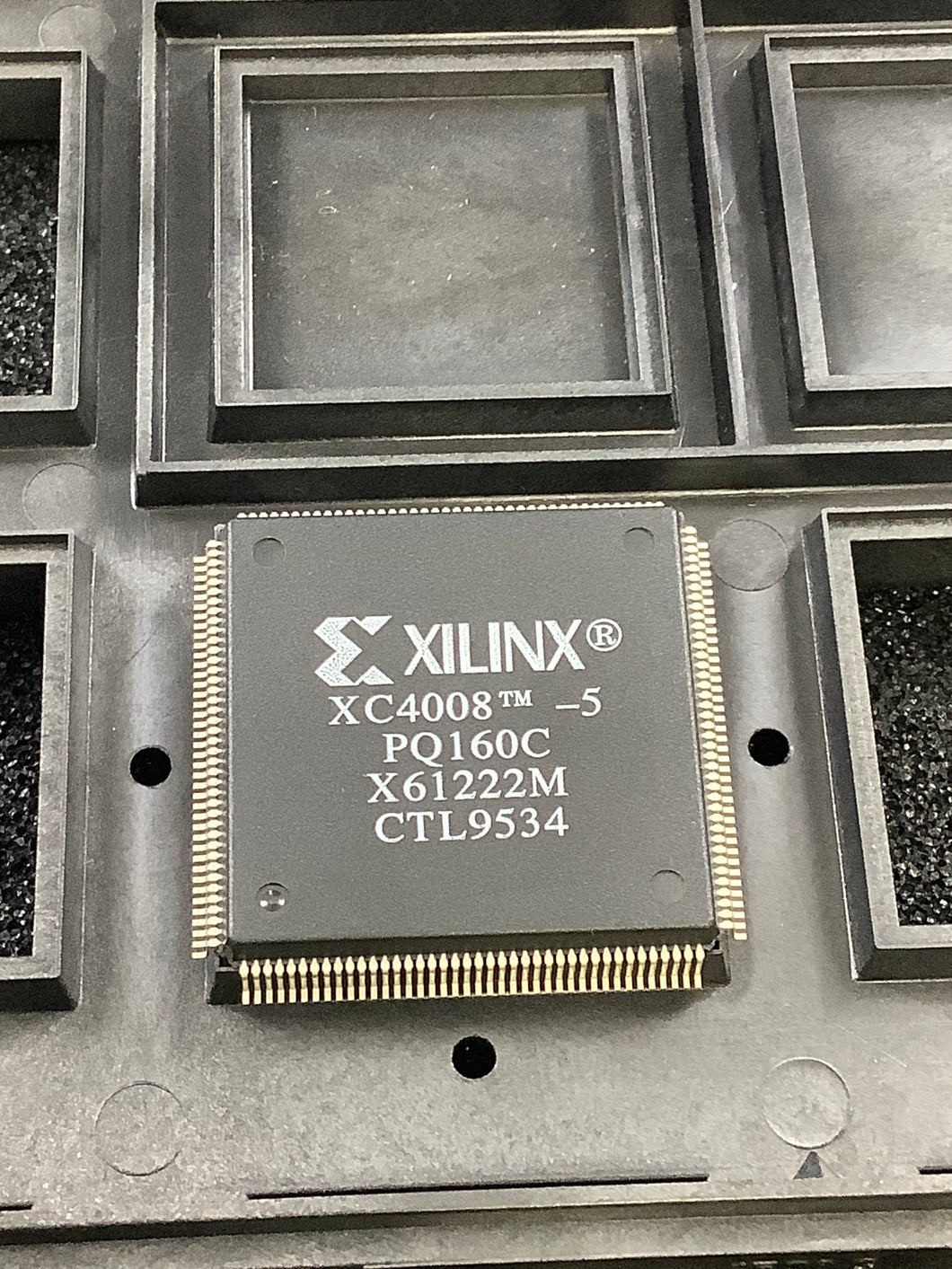 XC4008-5PQ160C - XILINX - Field Programmable Gate Array