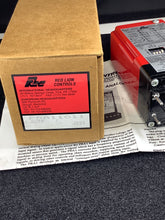 Load image into Gallery viewer, PRA1-1031 - RED LION - PULSE RATE TO ANALOG CONVERTER
