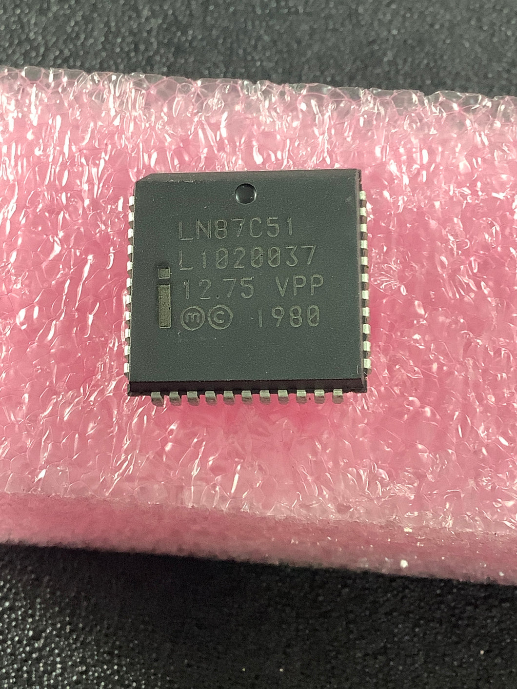 LN87C51 - INTEL - Microcontroller