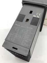 Load image into Gallery viewer, P21202100 - SIMPSON - Phoenix II Series PID CURRENT/VOLT RELAY OUTPUT CONTROLER
