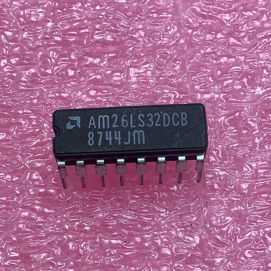 AM26LS32DCB - AMD - QUAD LINE RECEIVER, CDIP16