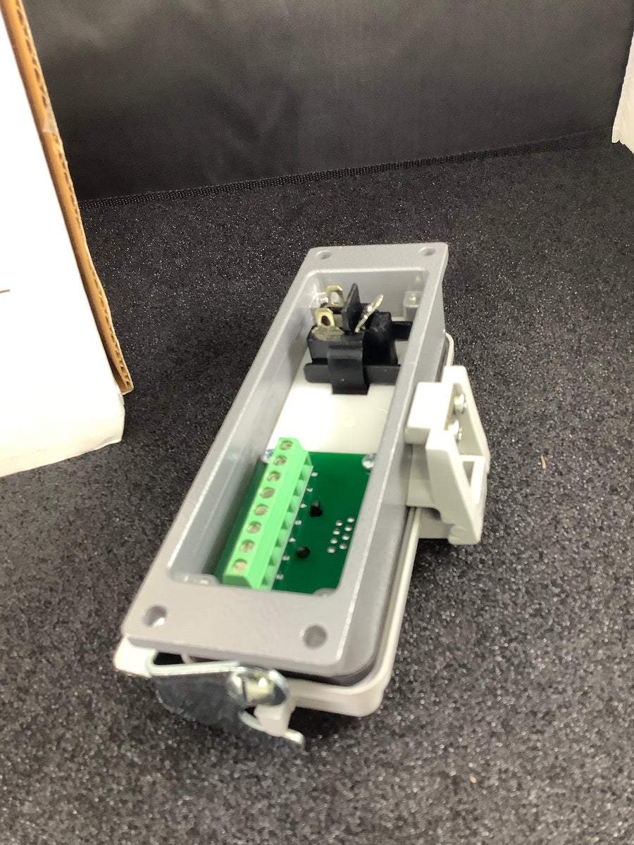 5600574 - PHOENIX - Connector Programming Port - Data, Power RJ45 / 12