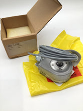 Load image into Gallery viewer, RPGC0100 - RED LION - ROTARY PULSE GENERATOR
