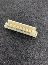 Load image into Gallery viewer, 10-8477-048-002-025 - AVX/ALCO - 48 PIN DIN,  Male Style 1/2 R
