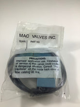 Load image into Gallery viewer, 113B-501CAAA - MAC - SOLENOID VALVE, 3 WAY, 24VDC
