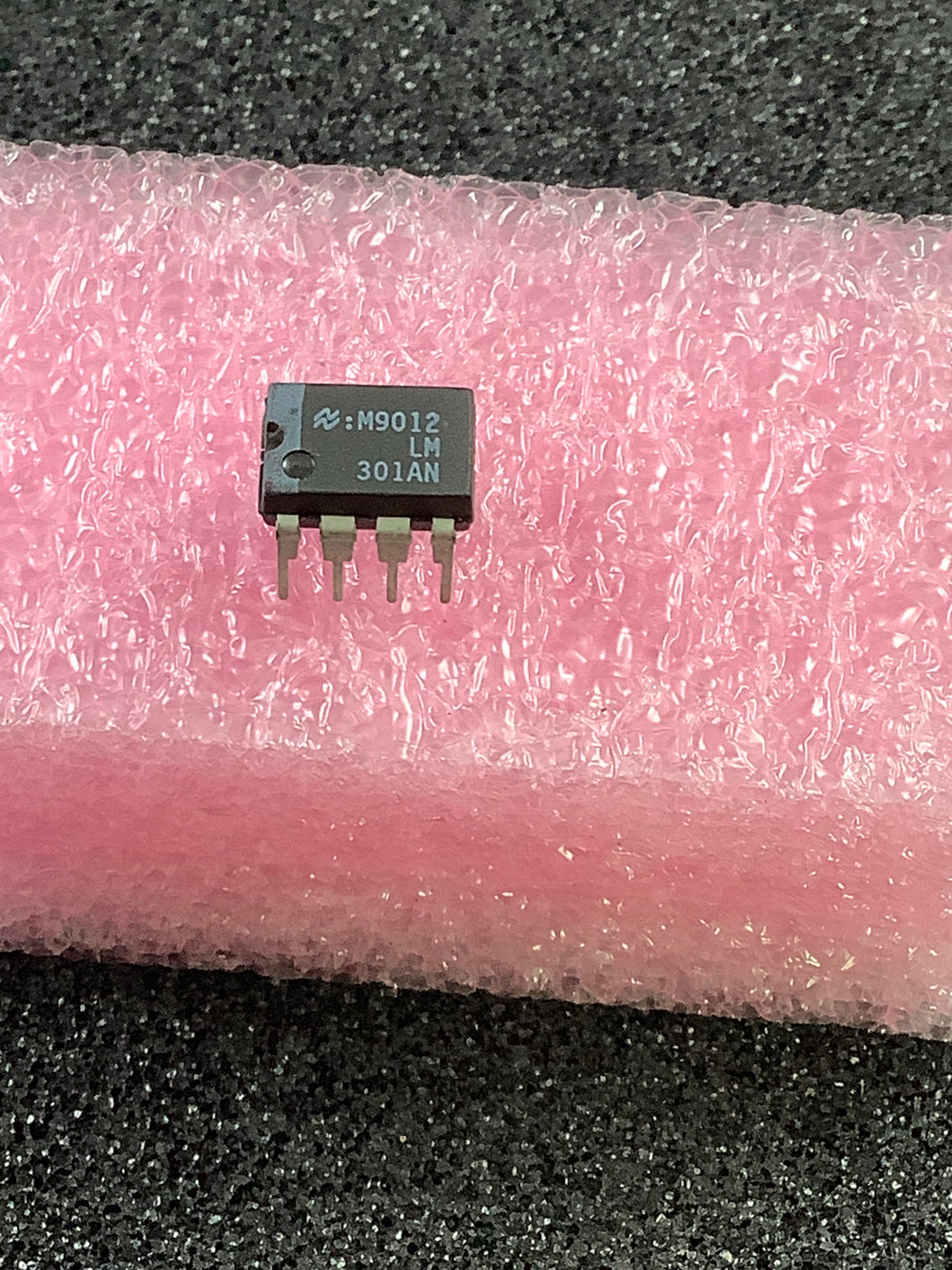 LM301AN - NSC - General Purpose Amplifier 1 Circuit 8-DIP